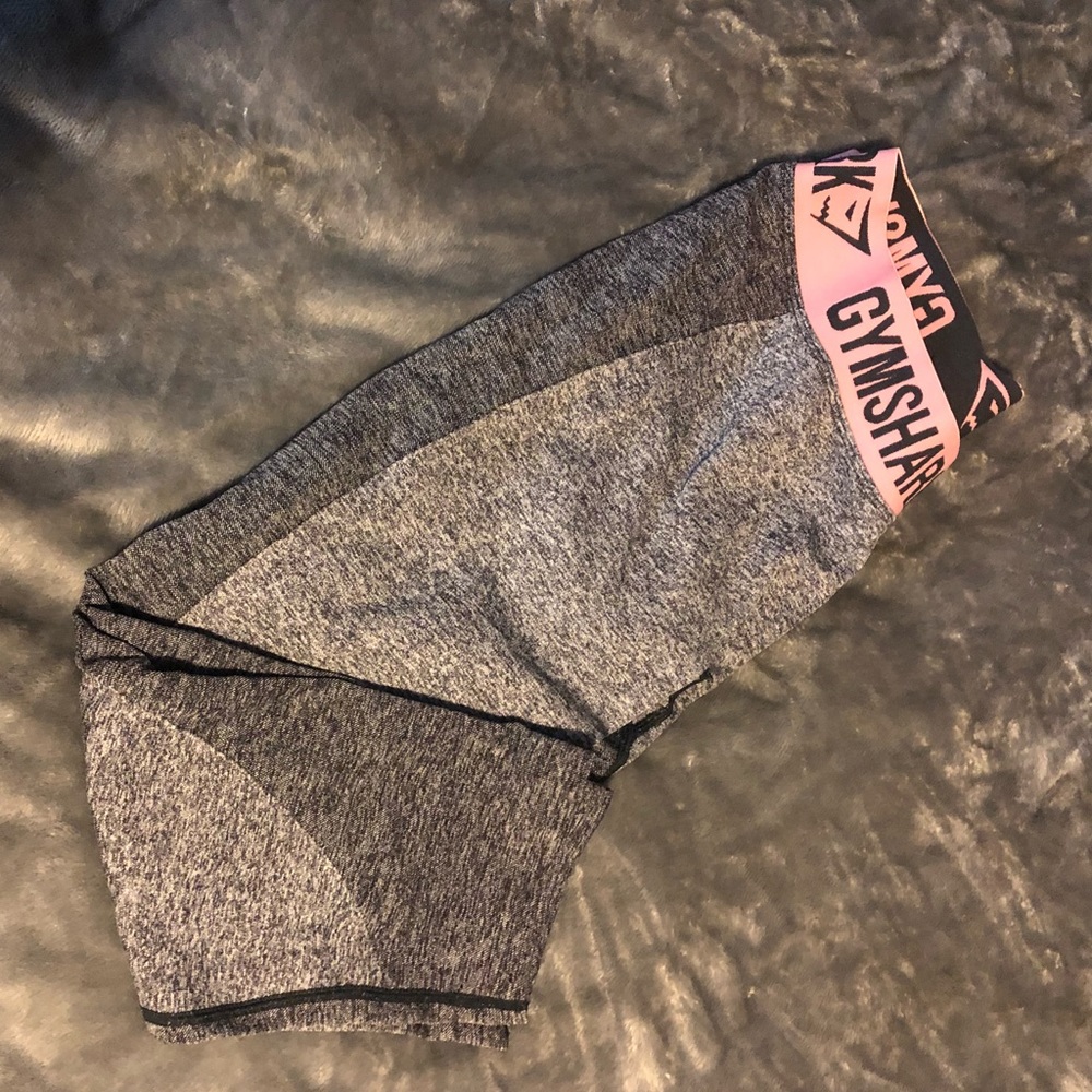 Gymshark Flex Crop Leggings-Peach